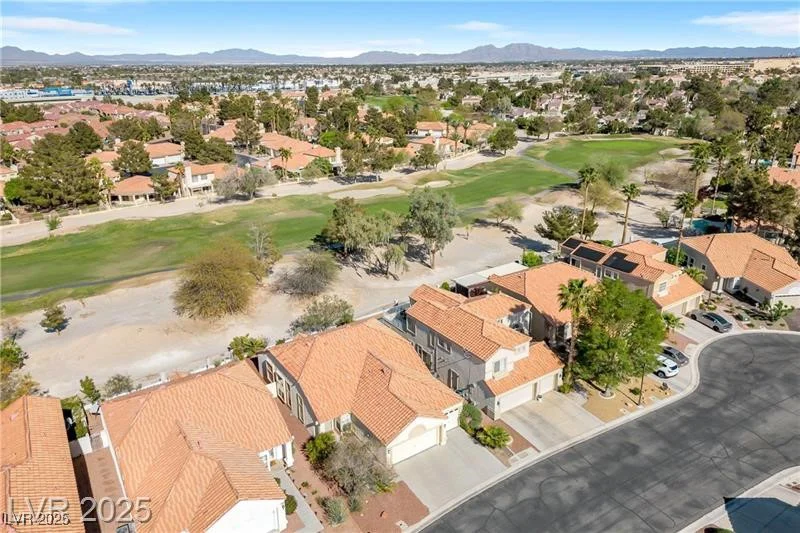 7460 Desert Flame, Las Vegas, NV 89149