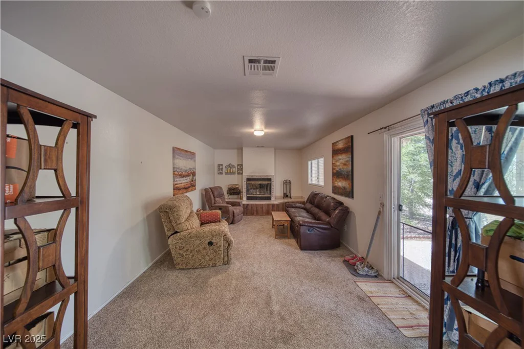 291 Hickory, Pahrump, NV 89048