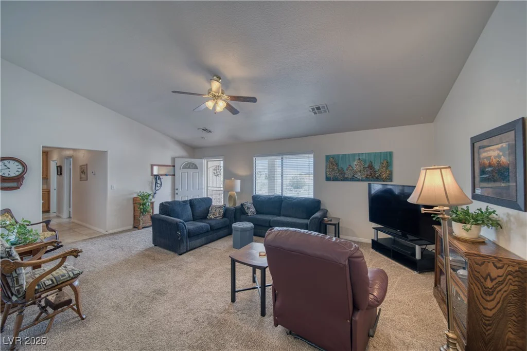 291 Hickory, Pahrump, NV 89048