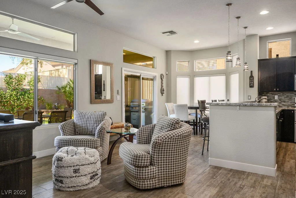 10301 Bent Brook, Las Vegas, NV 89134