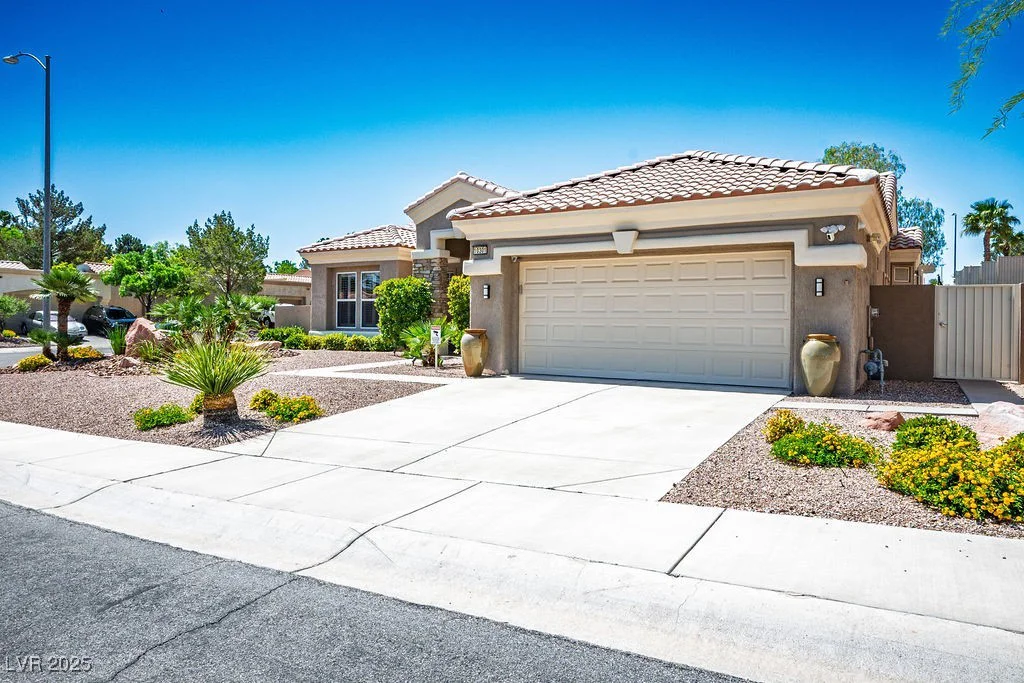 10301 Bent Brook, Las Vegas, NV 89134