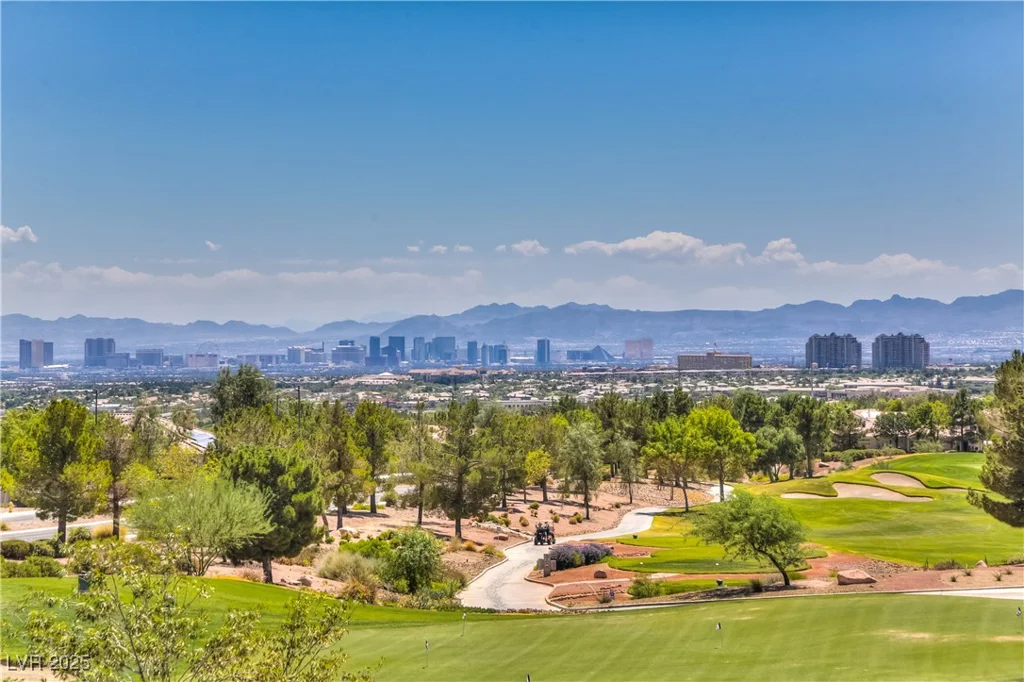 10301 Bent Brook, Las Vegas, NV 89134
