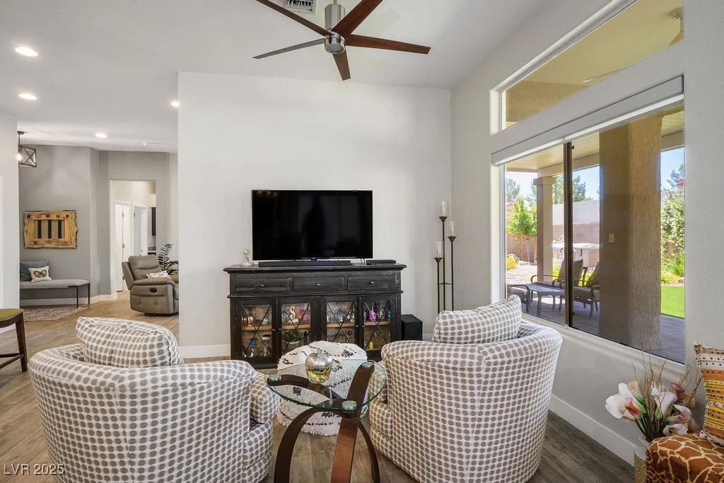 10301 Bent Brook, Las Vegas, NV 89134