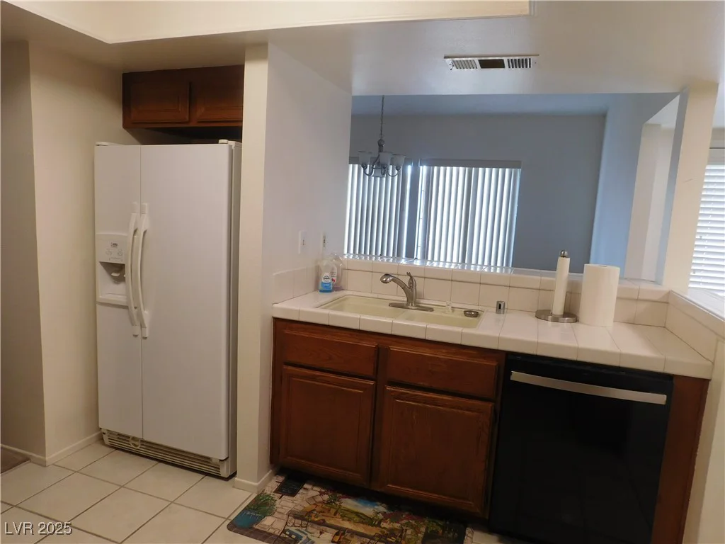 613 Cervantes, Henderson, NV 89014