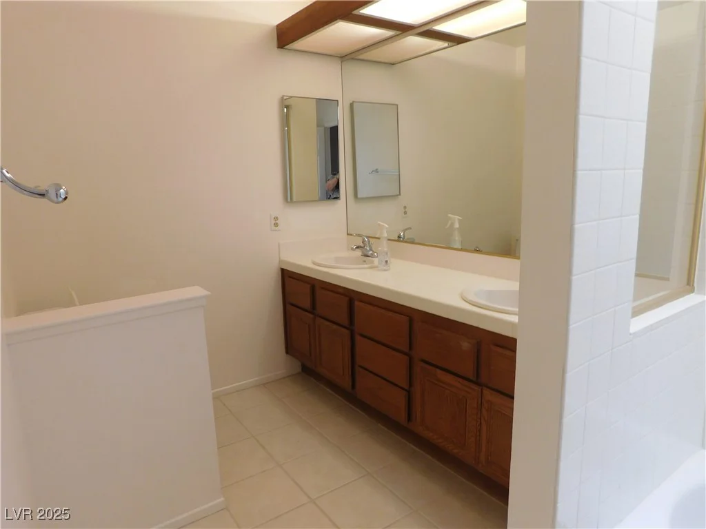 613 Cervantes, Henderson, NV 89014