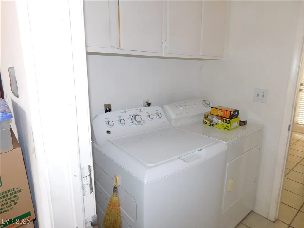 613 Cervantes, Henderson, NV 89014