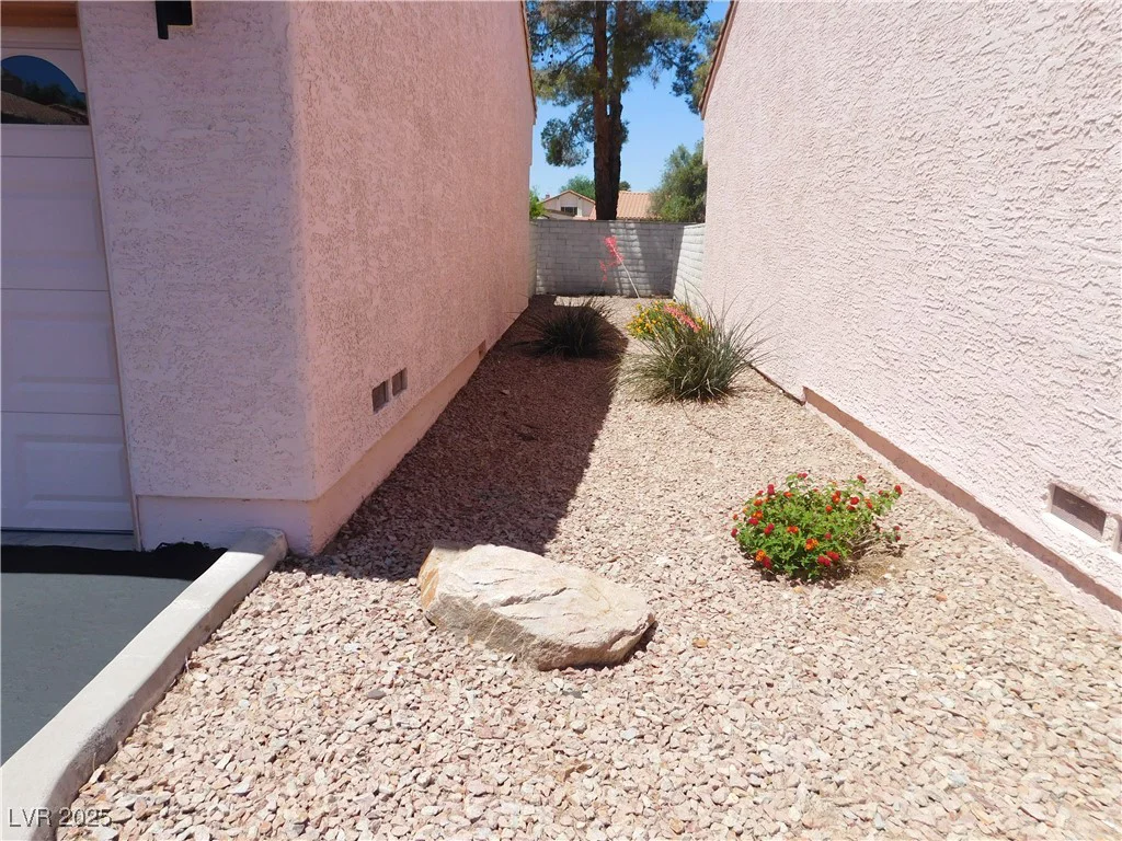 613 Cervantes, Henderson, NV 89014