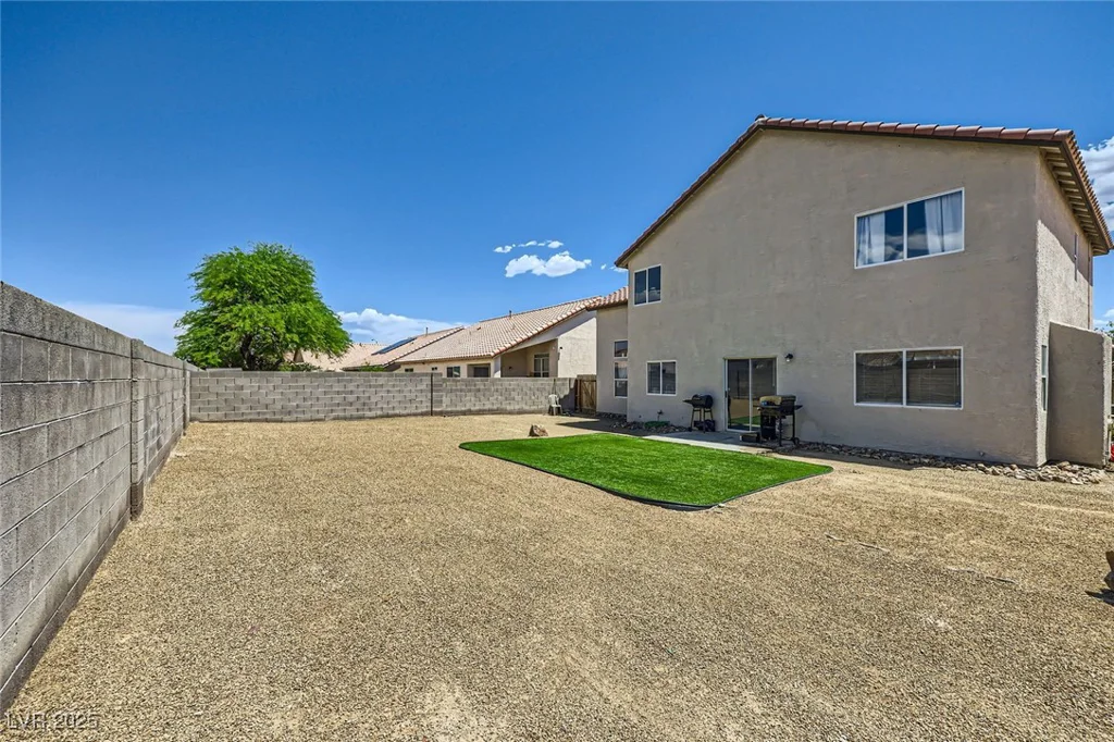 5502 Cinnamon, Las Vegas, NV 89122