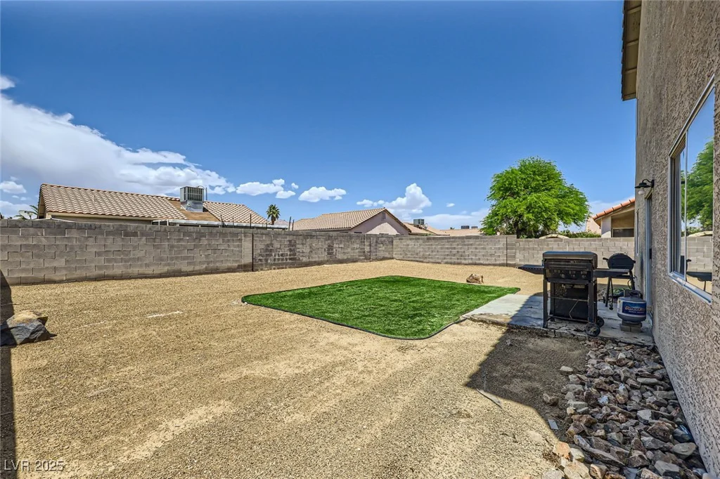 5502 Cinnamon, Las Vegas, NV 89122