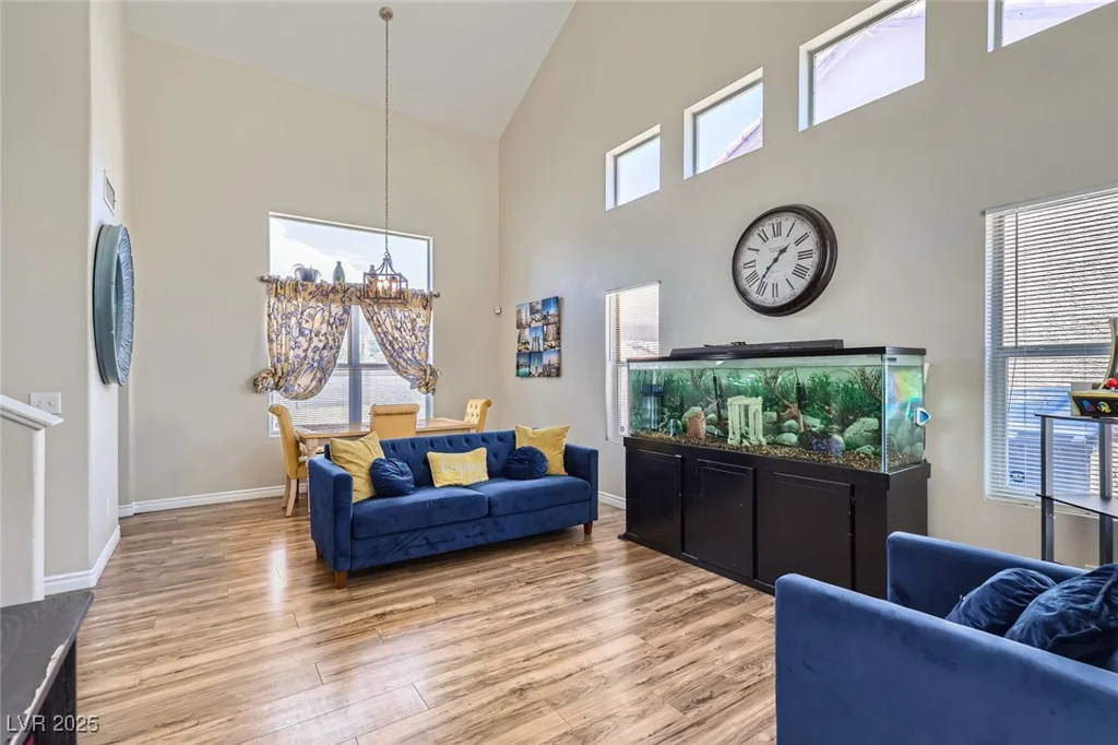 5502 Cinnamon, Las Vegas, NV 89122
