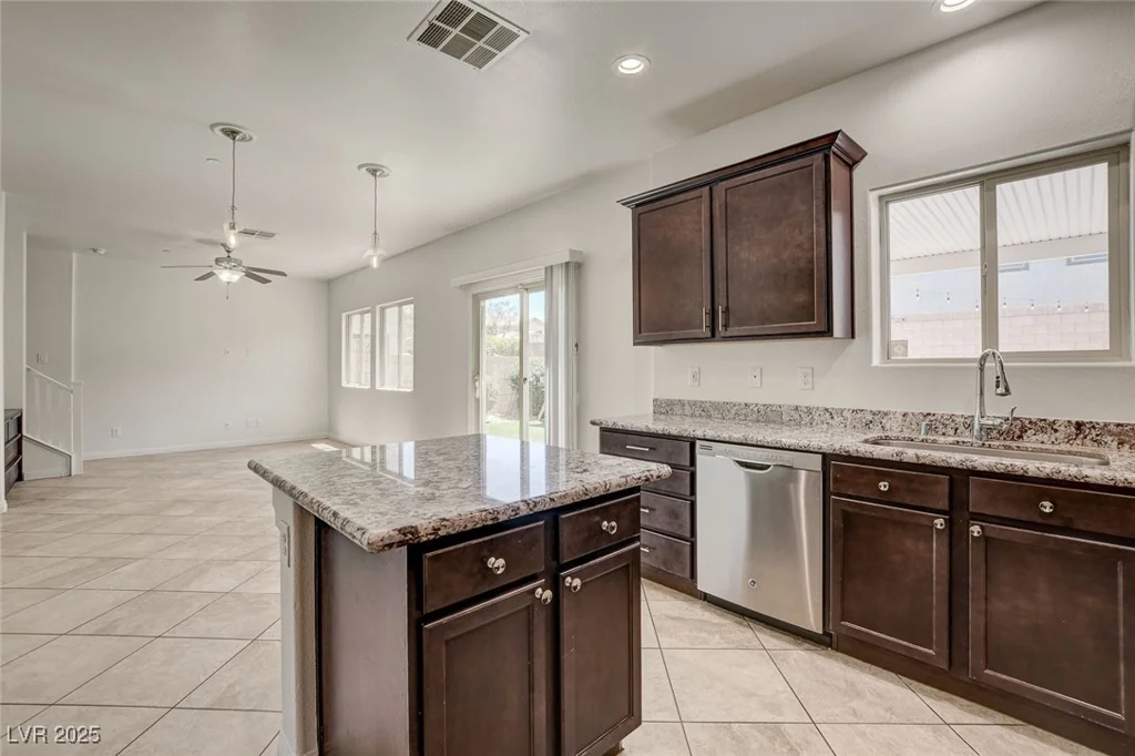 1055 Fish Pond, Henderson, NV 89014