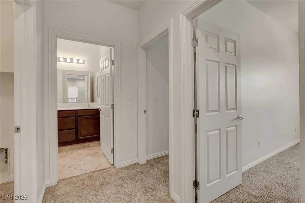 1055 Fish Pond, Henderson, NV 89014