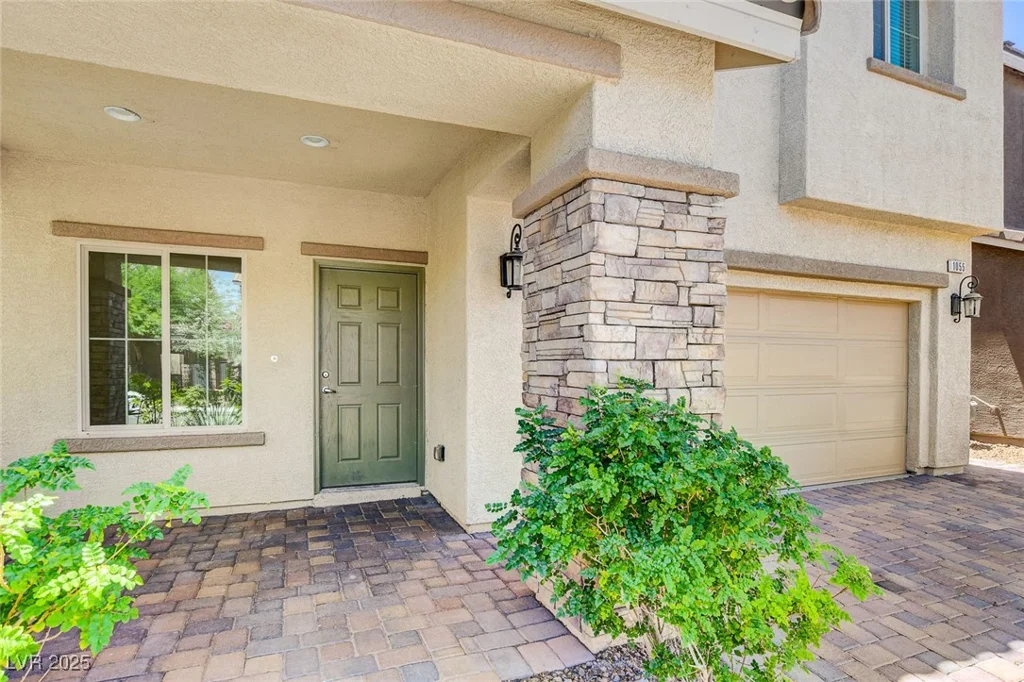 1055 Fish Pond, Henderson, NV 89014