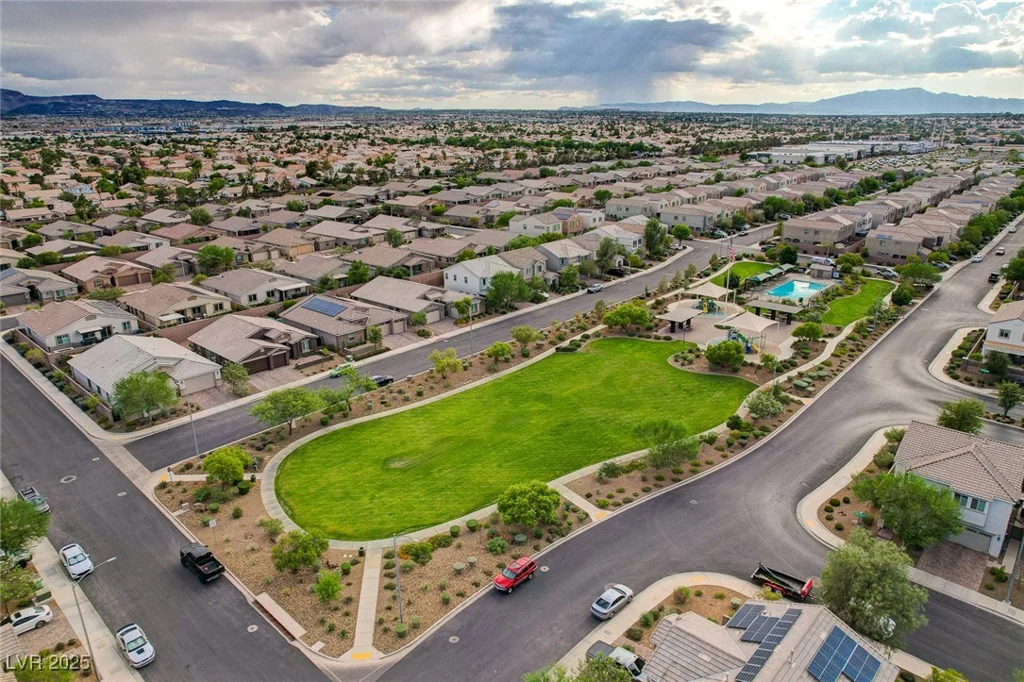 1055 Fish Pond, Henderson, NV 89014