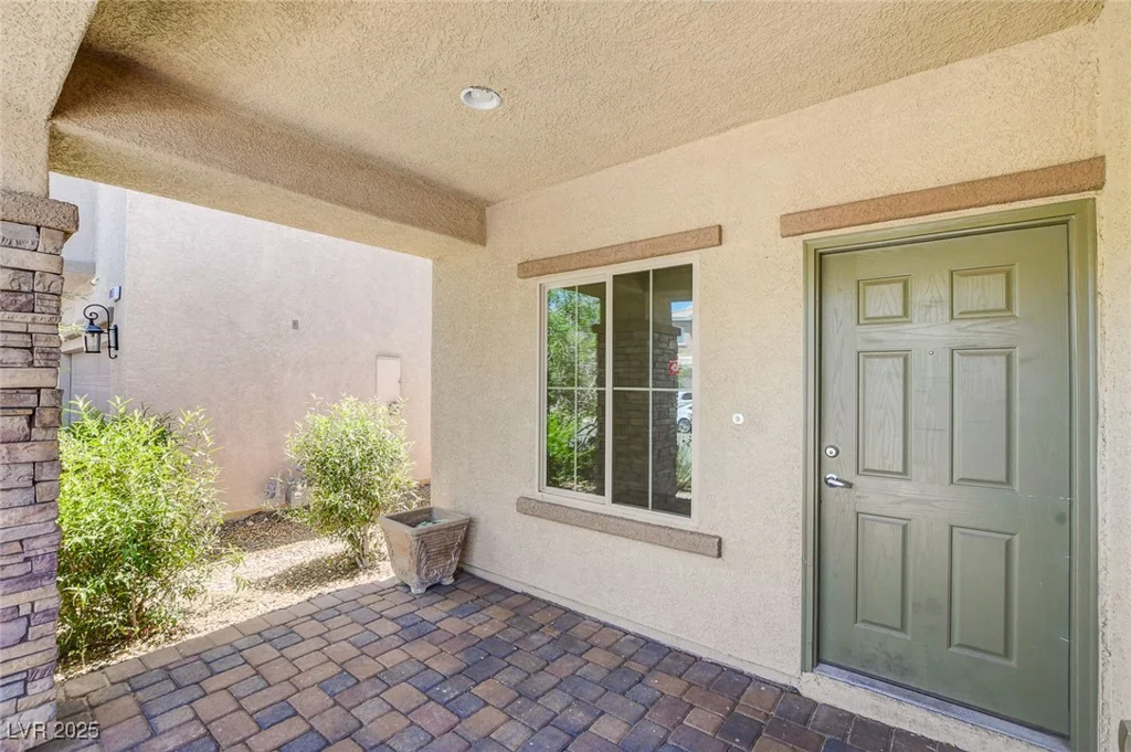 1055 Fish Pond, Henderson, NV 89014