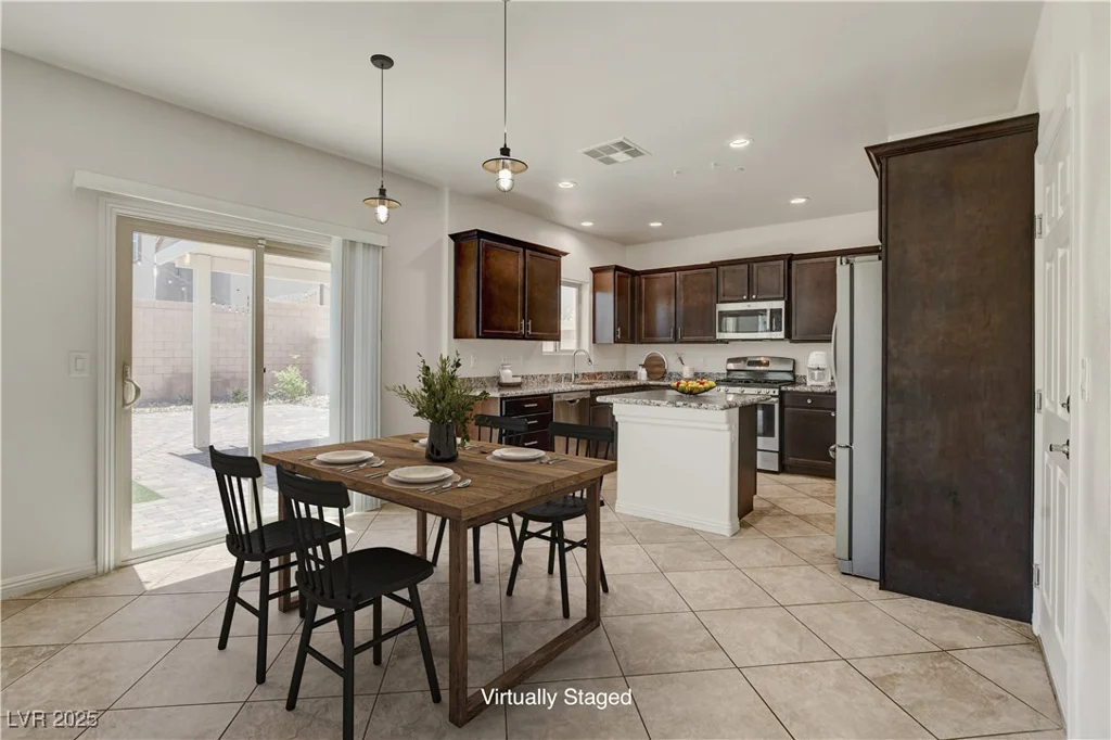 1055 Fish Pond, Henderson, NV 89014