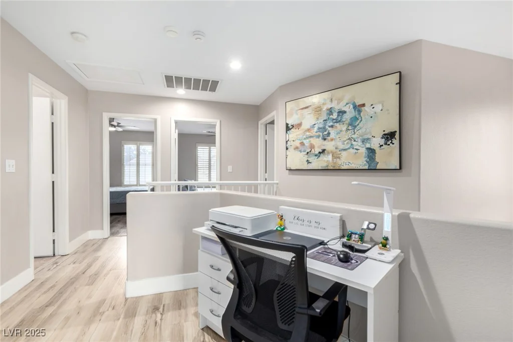 1360 Angel Falls, Las Vegas, NV 89142