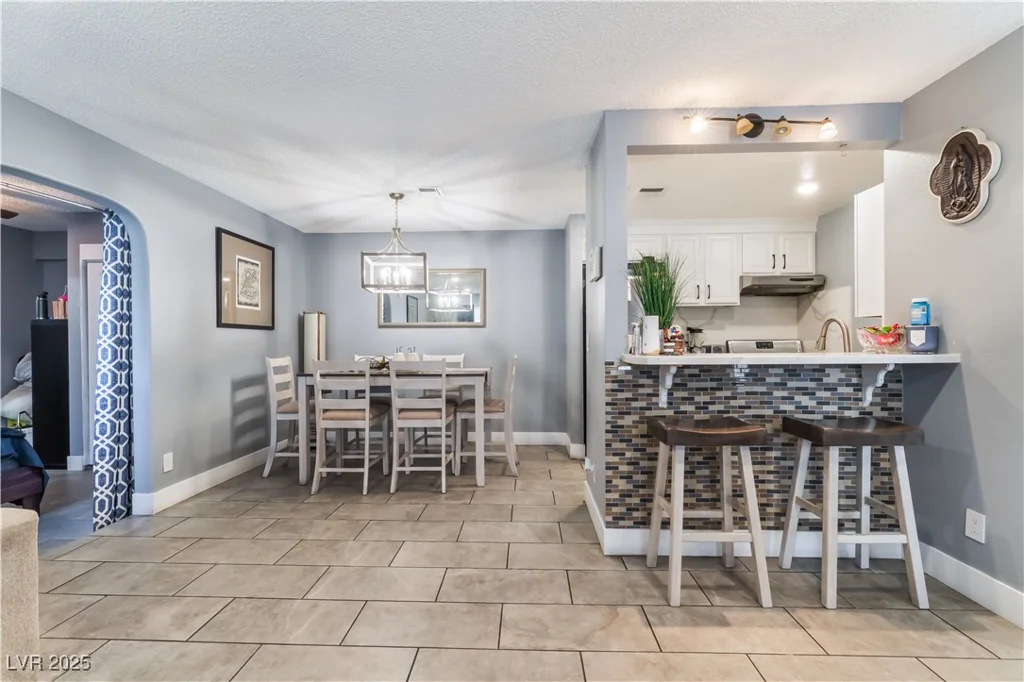 25 Colbath, Las Vegas, NV 89110