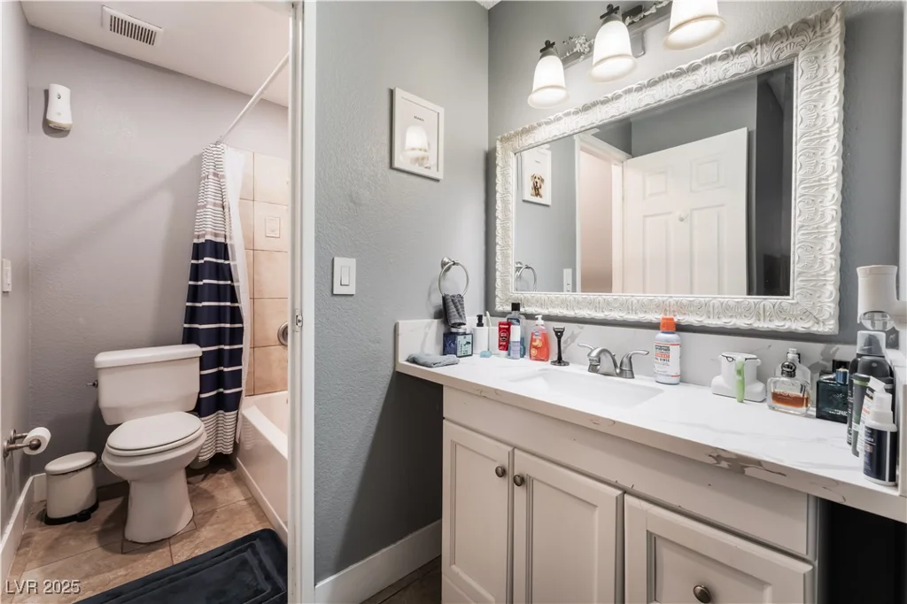 25 Colbath, Las Vegas, NV 89110
