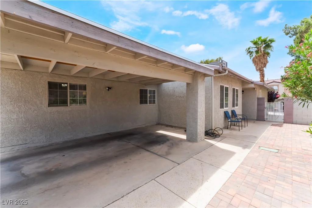 25 Colbath, Las Vegas, NV 89110