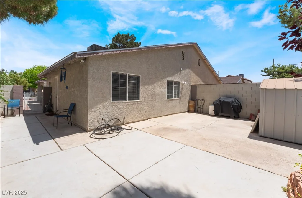 25 Colbath, Las Vegas, NV 89110