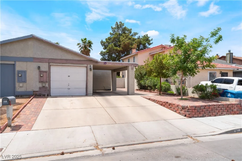 25 Colbath, Las Vegas, NV 89110