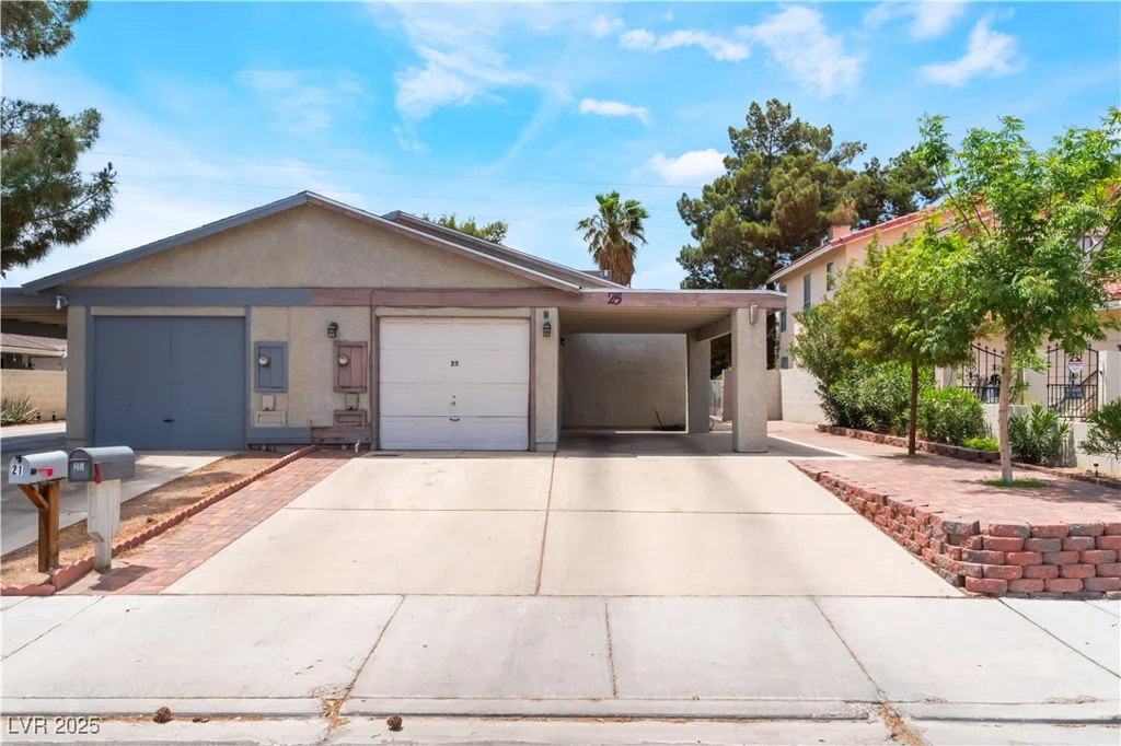 25 Colbath, Las Vegas, NV 89110