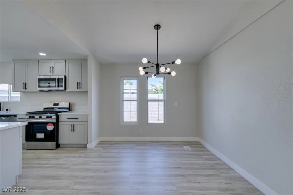 4898 Fiesta, Las Vegas, NV 89121