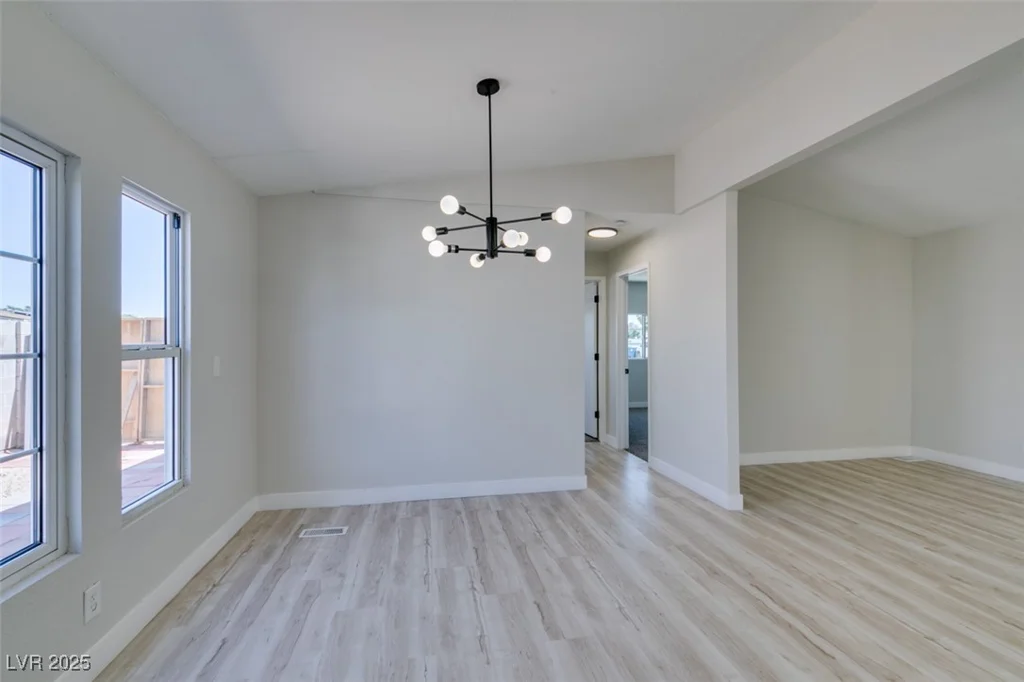 4898 Fiesta, Las Vegas, NV 89121