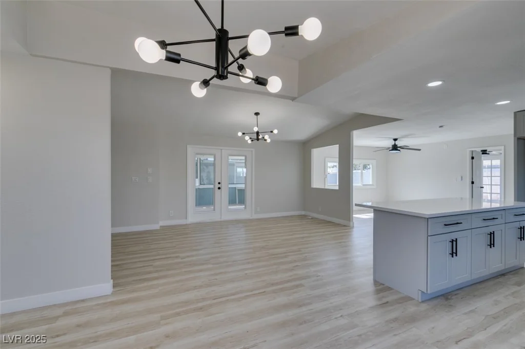 4898 Fiesta, Las Vegas, NV 89121