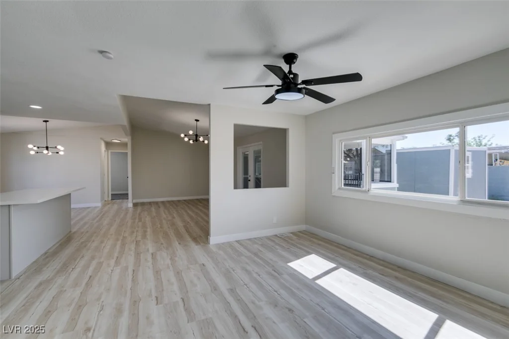 4898 Fiesta, Las Vegas, NV 89121