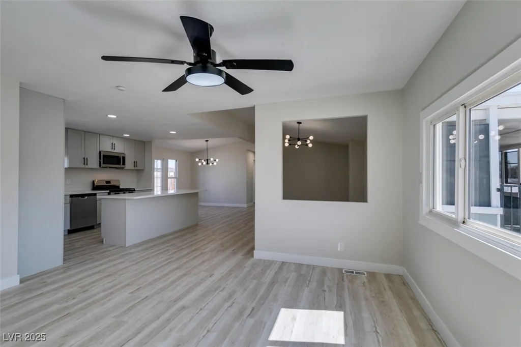 4898 Fiesta, Las Vegas, NV 89121