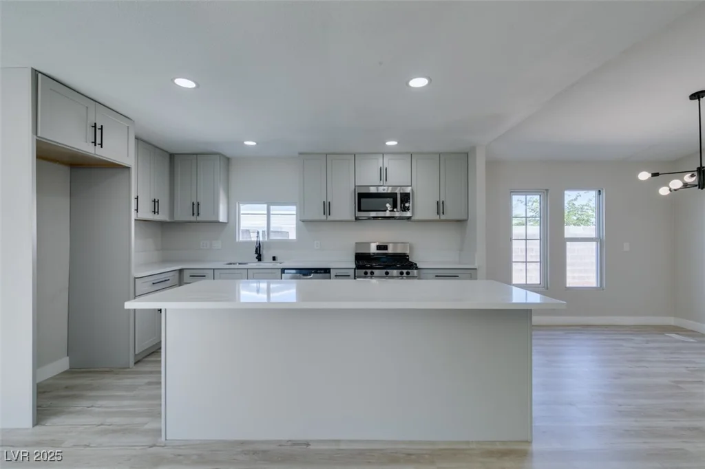 4898 Fiesta, Las Vegas, NV 89121