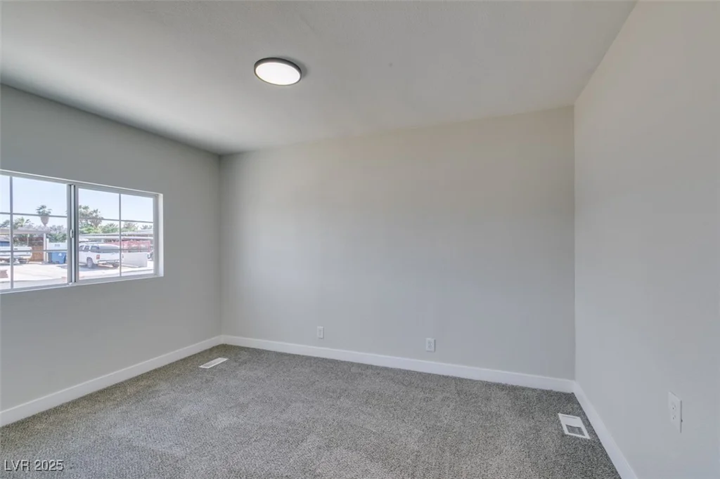4898 Fiesta, Las Vegas, NV 89121
