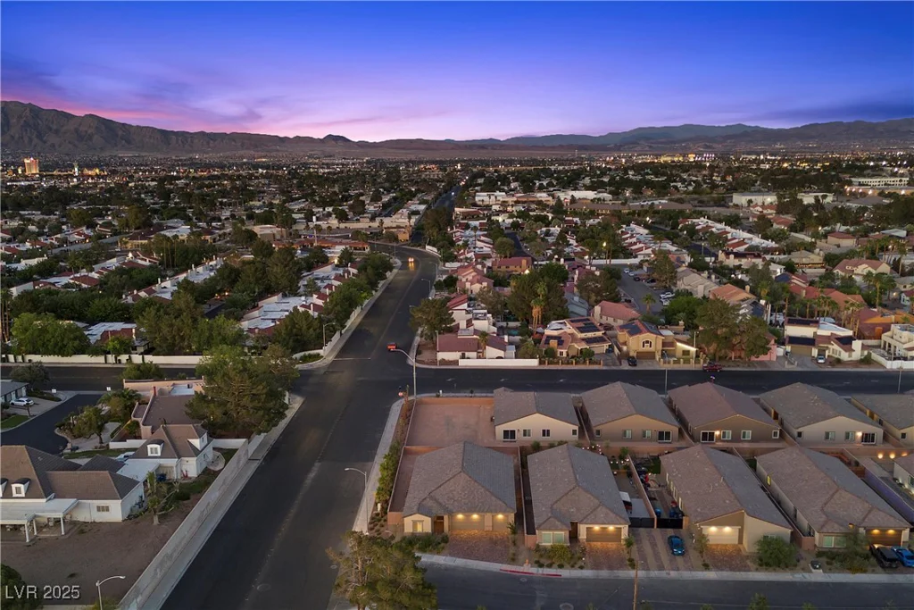 3706 Etendre, Las Vegas, NV 89121
