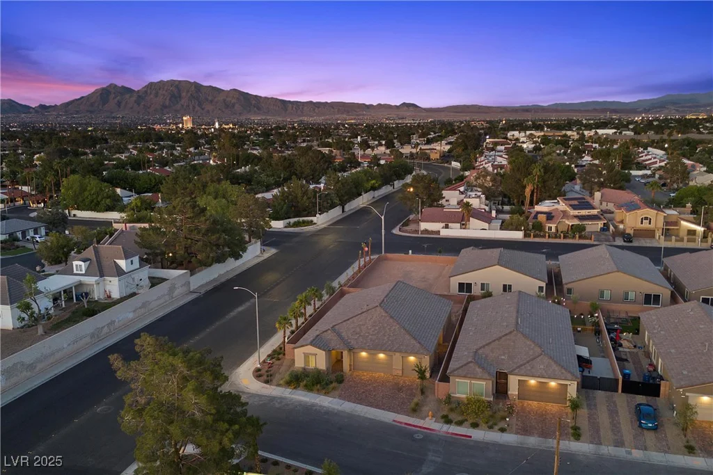 3706 Etendre, Las Vegas, NV 89121