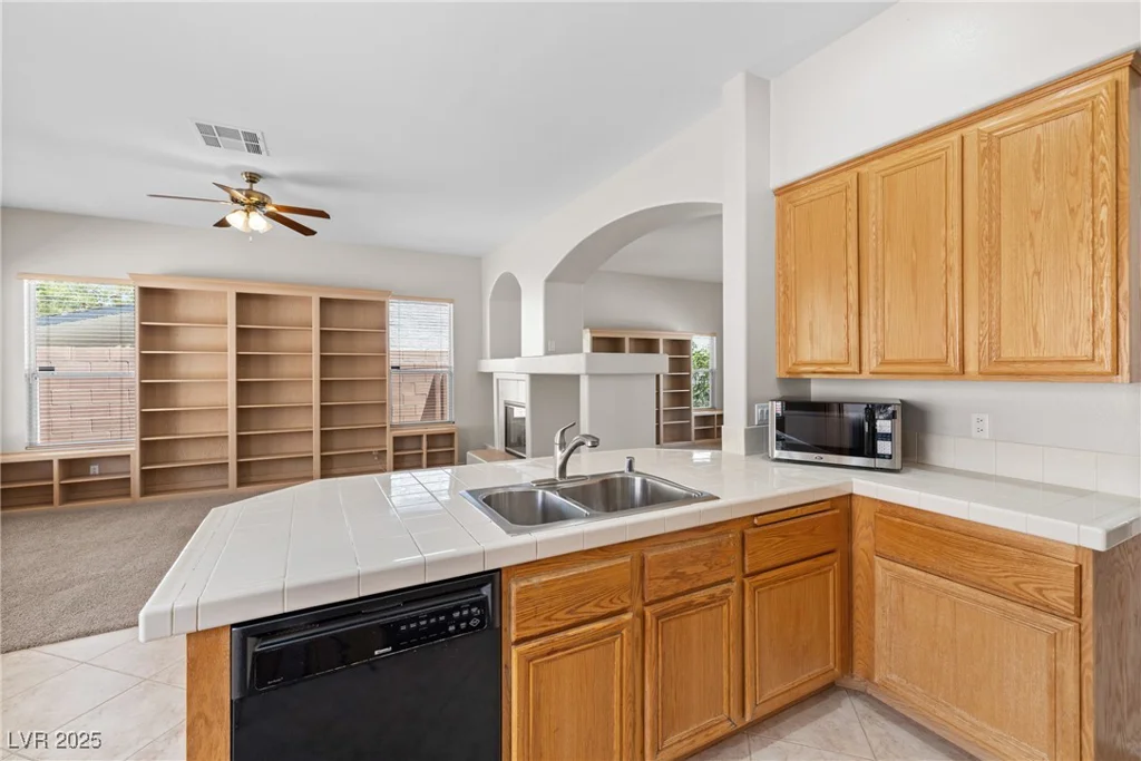 9282 Viking, Las Vegas, NV 89147