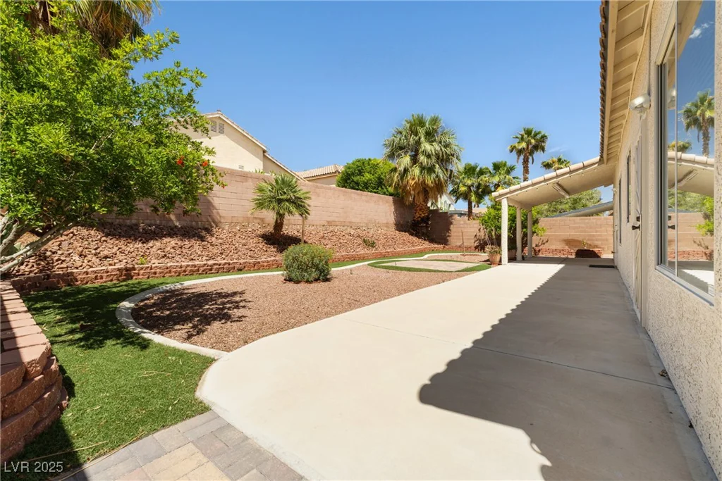 9282 Viking, Las Vegas, NV 89147