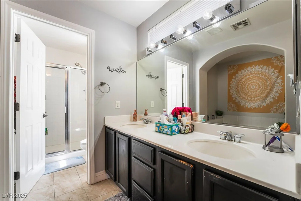 9513 Perennial View, Las Vegas, NV 89148