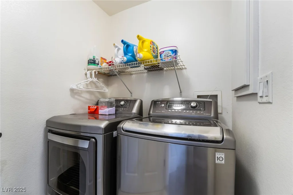 9513 Perennial View, Las Vegas, NV 89148