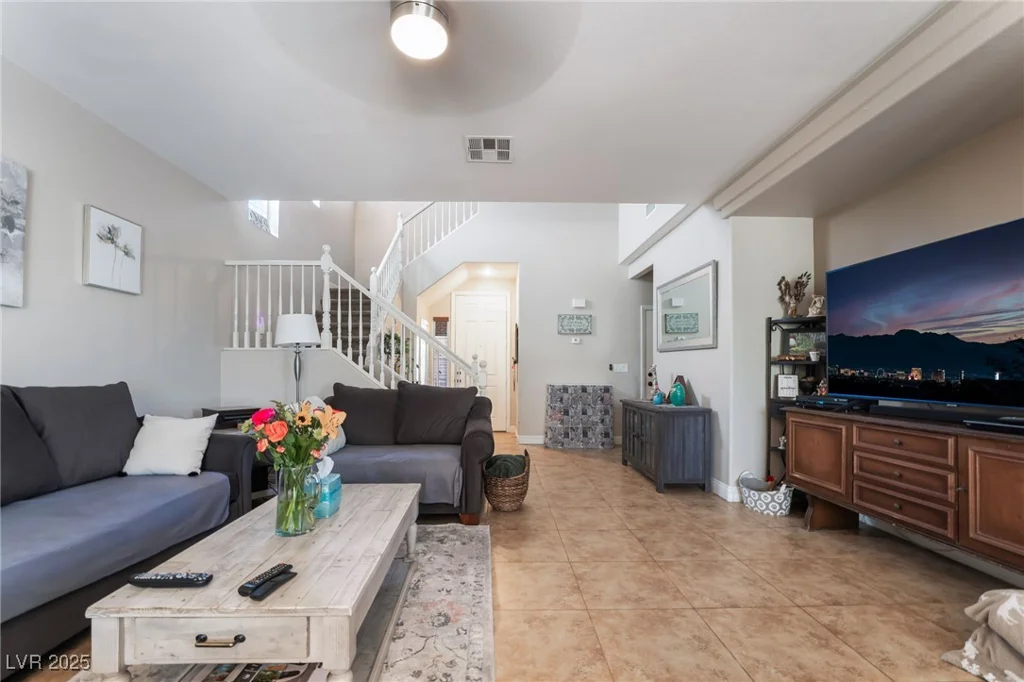 9513 Perennial View, Las Vegas, NV 89148
