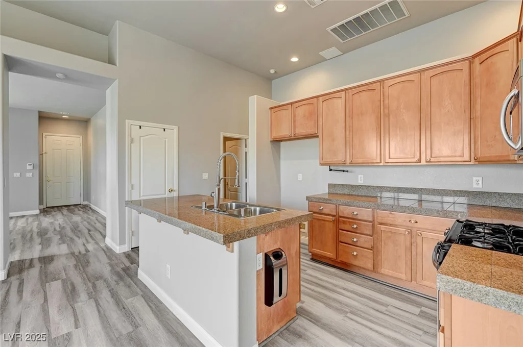 9137 Big Plantation, Las Vegas, NV 89143
