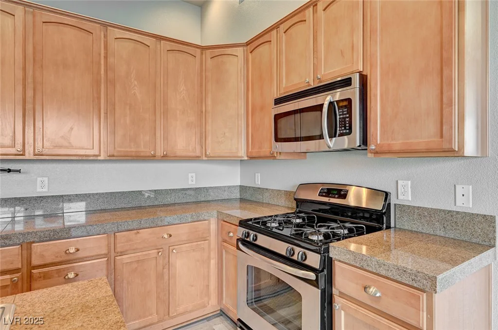 9137 Big Plantation, Las Vegas, NV 89143