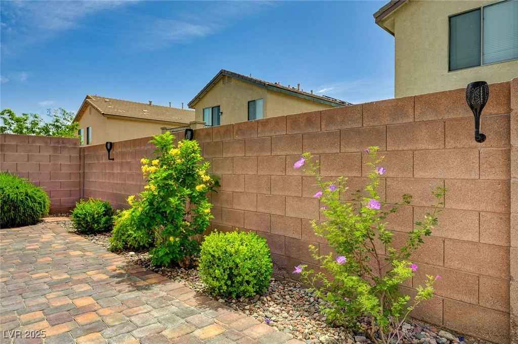 9137 Big Plantation, Las Vegas, NV 89143