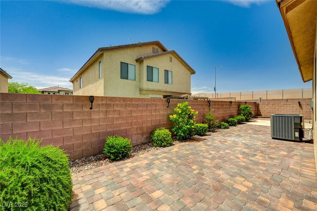 9137 Big Plantation, Las Vegas, NV 89143