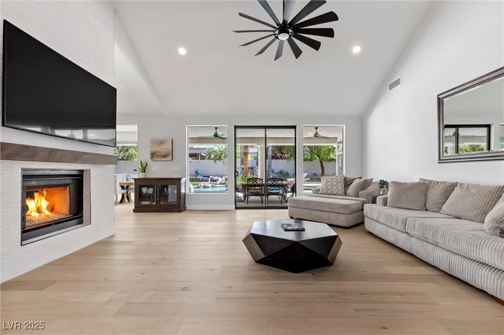 2268 Buckingham, Henderson, NV 89074