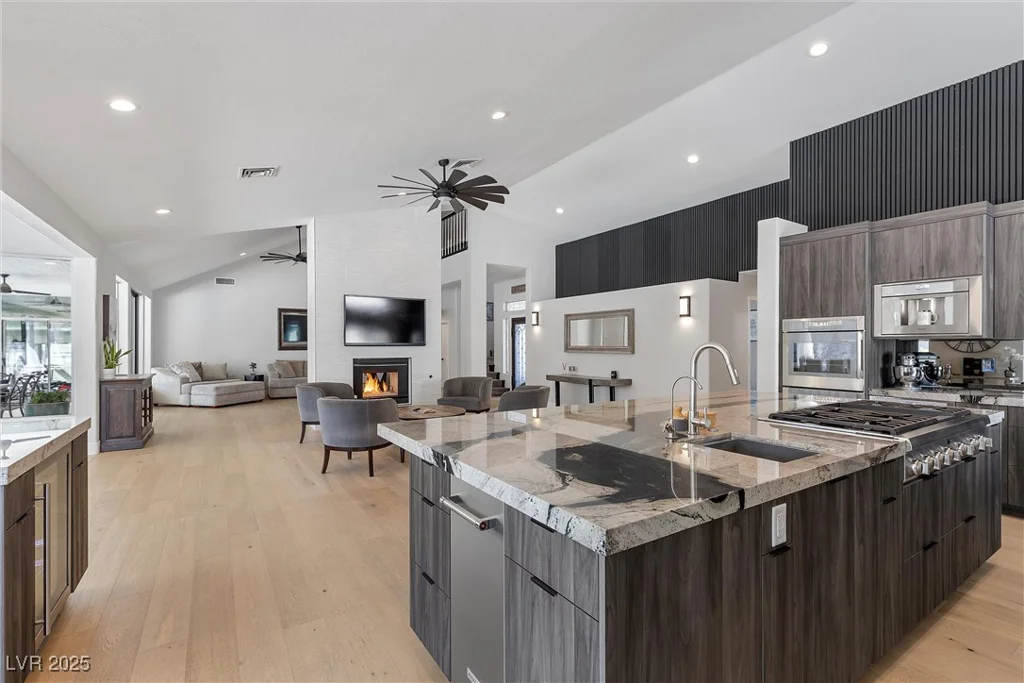2268 Buckingham, Henderson, NV 89074
