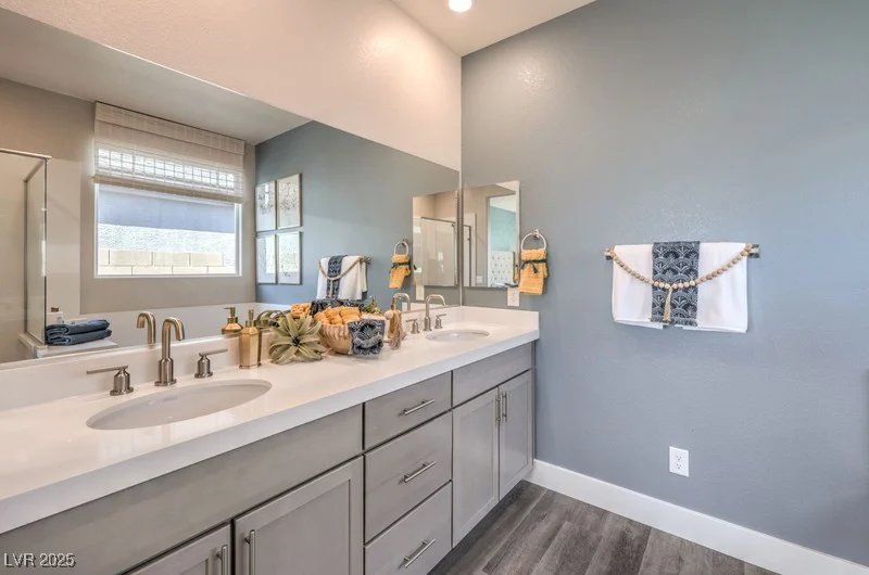 1220 Eva Creek, North Las Vegas, NV 89084