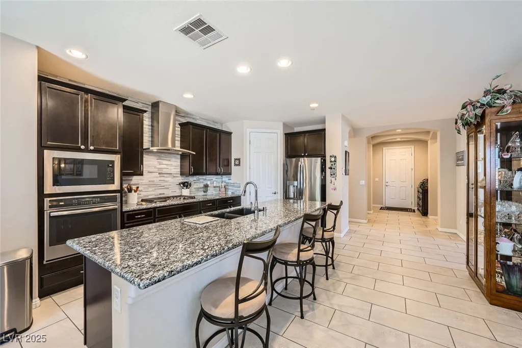 1641 Blue Cliffs, Henderson, NV 89014