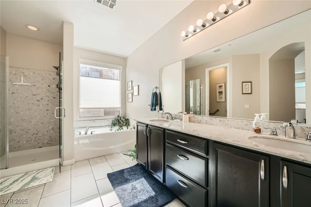 1641 Blue Cliffs, Henderson, NV 89014